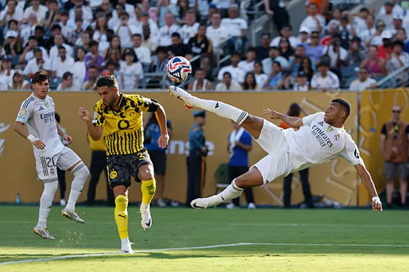هدف كيليان مبابي لاعب ريال مدريد أمام بوروسيا دورت